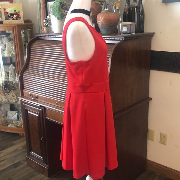 Lipstick Red Express Mini - Picture 6 of 15